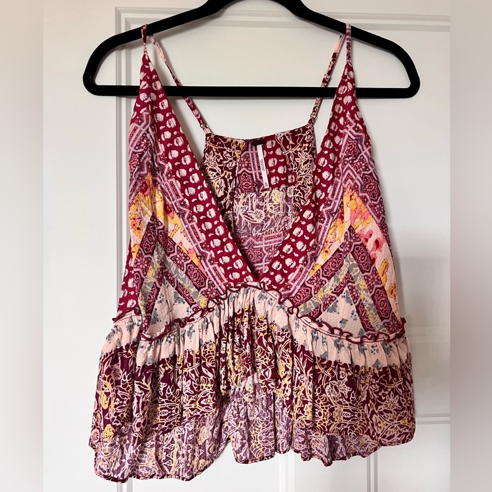 Free People Flowy Cropped Tank